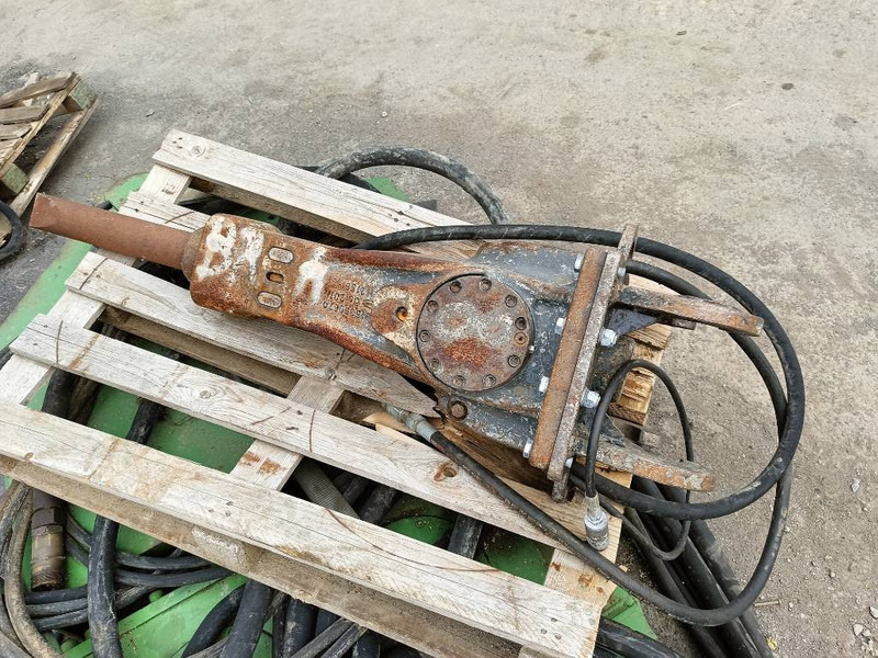 Atlas-Copco HS35U 248 kg hamer breker brokk husqvarna 8 cm - Martelo hidráulico de Máquina de construção: foto 1 Atlas-Copco HS35U 248 kg hamer breker brokk husqvarna 8 cm - Martelo hidráulico de Máquina de construção: foto 1