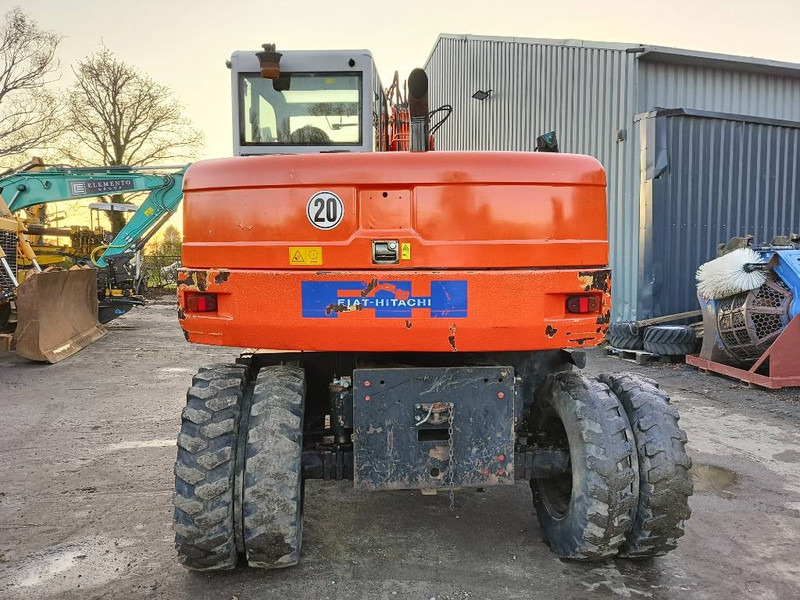 FIAT-HITACHI FH120W bandenkraan Wheel Excavator graafmachine - Escavadeira de rodas: foto 4 FIAT-HITACHI FH120W bandenkraan Wheel Excavator graafmachine - Escavadeira de rodas: foto 4