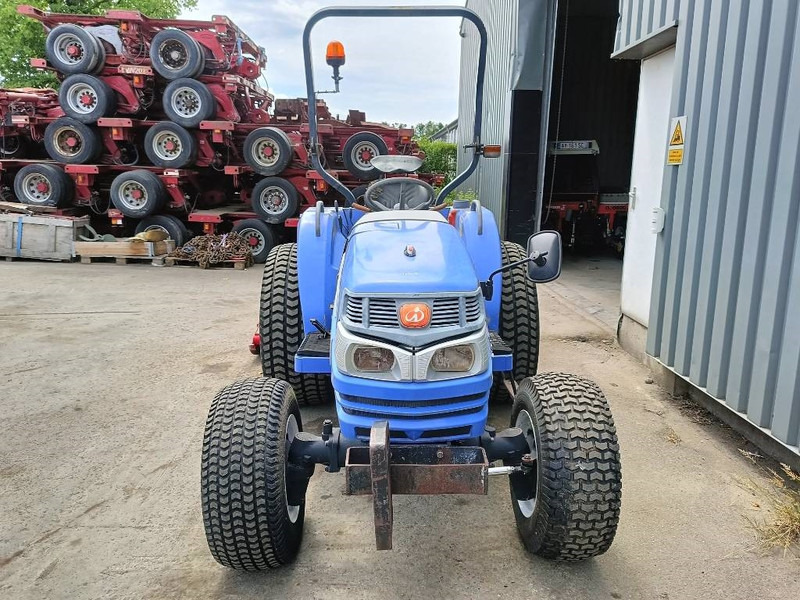 Mini trator Iseki TG 5390 compacte tractor met maaier votex p12 4x4: foto 11