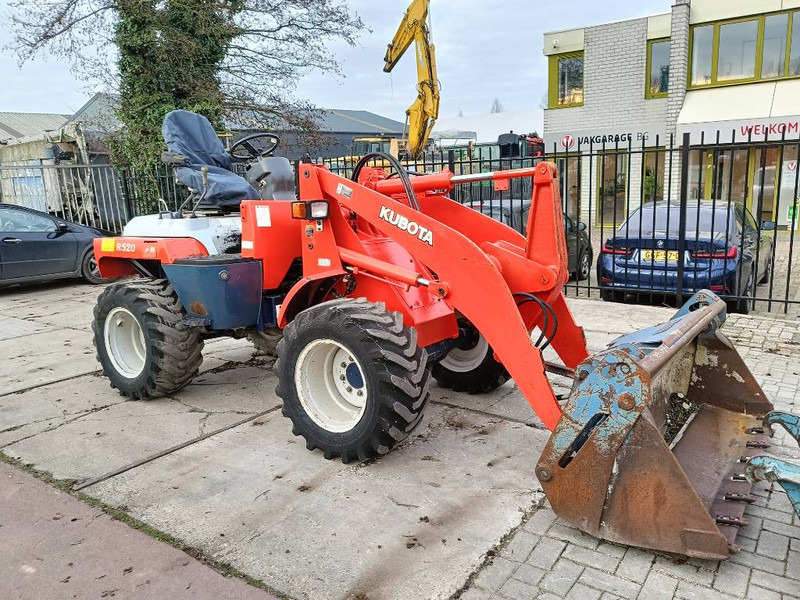 Kubota R 520 shovel wiellader loader lader met bak/vorken - Carregadeira de rodas: foto 3 Kubota R 520 shovel wiellader loader lader met bak/vorken - Carregadeira de rodas: foto 3