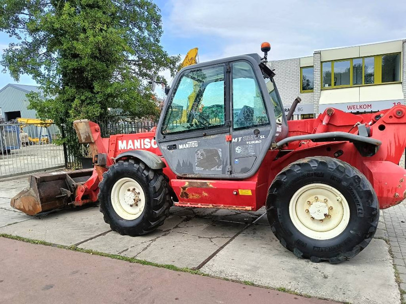 Manitou MT 1337 SL T 13 m verreiker telehandler lader 3,7T - Empilhador telescópico: foto 4 Manitou MT 1337 SL T 13 m verreiker telehandler lader 3,7T - Empilhador telescópico: foto 4