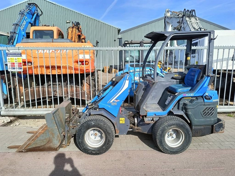 MultiOne 6.3 SD minishovel loader lader 4x4 uitschuifmast - Carregadeira de rodas: foto 1 MultiOne 6.3 SD minishovel loader lader 4x4 uitschuifmast - Carregadeira de rodas: foto 1