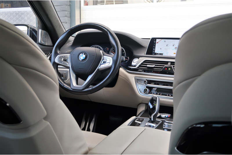 BMW 7 Serie 740Ld xDrive High Executive M-PAKKET/ MASSAGE/ PANO/ DEALER OND/ VOL! - Sedã: foto 5 BMW 7 Serie 740Ld xDrive High Executive M-PAKKET/ MASSAGE/ PANO/ DEALER OND/ VOL! - Sedã: foto 5