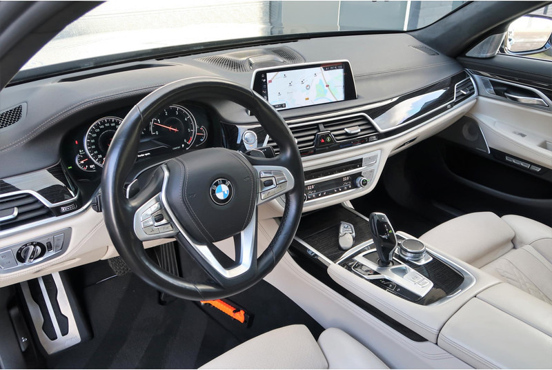 Sedã BMW 7 Serie 740Ld xDrive High Executive M-PAKKET/ MASSAGE/ PANO/ DEALER OND/ VOL!: foto 8