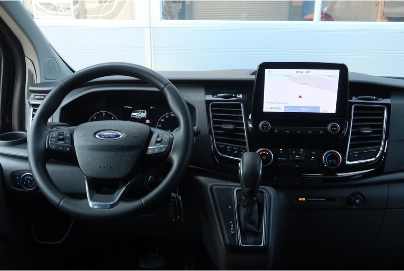 Ford Transit Custom 300 2.0 TDCI L2H1 Limited DC AUT/ LED/ CAMERA/ 2X DEUR/ LEDER/ ACC/ CARPLAY/ CLIMA/ TREKHAAK - Furgão compacto, Carrinha cabine dupla: foto 5 Ford Transit Custom 300 2.0 TDCI L2H1 Limited DC AUT/ LED/ CAMERA/ 2X DEUR/ LEDER/ ACC/ CARPLAY/ CLIMA/ TREKHAAK - Furgão compacto, Carrinha cabine dupla: foto 5