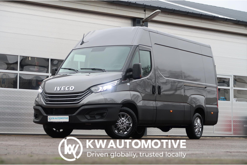 Iveco Daily 35S18HV 3.0 L2H2 BPM VRIJ/ AUT/ 2X SCHUIFDEUR/ CAMERA/ CRUISE/ CLIMA/ NAVI/ LED - Furgão: foto 1 Iveco Daily 35S18HV 3.0 L2H2 BPM VRIJ/ AUT/ 2X SCHUIFDEUR/ CAMERA/ CRUISE/ CLIMA/ NAVI/ LED - Furgão: foto 1