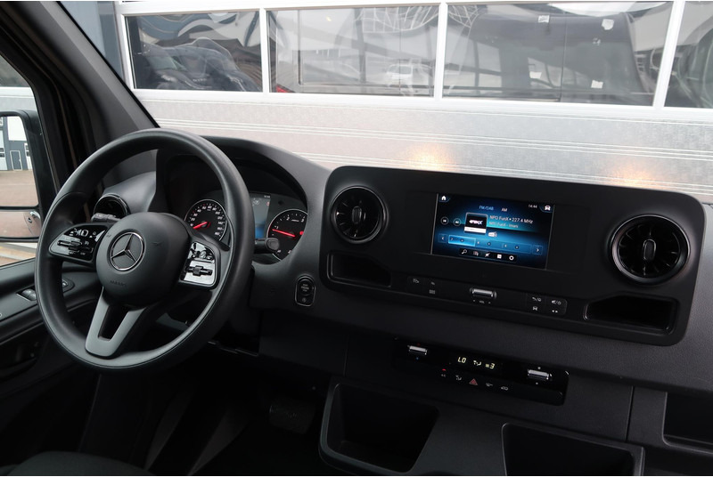 Furgão Mercedes-Benz Sprinter 317 CDI L2H2 AUT/ CAMERA/ MBUX/ CRUISE/ AIRCO: foto 5 Furgão Mercedes-Benz Sprinter 317 CDI L2H2 AUT/ CAMERA/ MBUX/ CRUISE/ AIRCO: foto 5