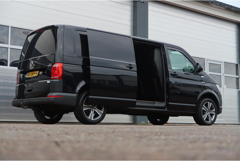 Volkswagen Transporter 2.0 TDI L2H1 AUT/ 1E EIG/ NAVI/ CRUISE/ AIRCO/ TREKHAAK - Furgão compacto: foto 4 Volkswagen Transporter 2.0 TDI L2H1 AUT/ 1E EIG/ NAVI/ CRUISE/ AIRCO/ TREKHAAK - Furgão compacto: foto 4