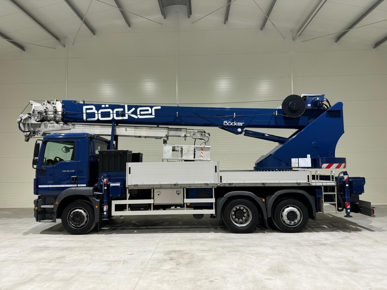 BÖCKER AK 46/6000 - Mini grua: foto 1 BÖCKER AK 46/6000 - Mini grua: foto 1