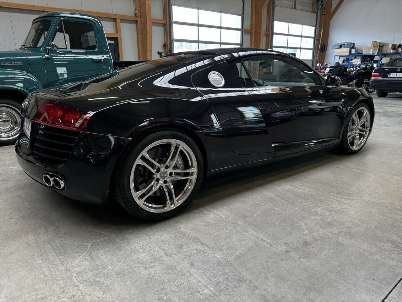 Audi R8 4.2 FSI V8 quattro Coupé - Automóvel: foto 5 Audi R8 4.2 FSI V8 quattro Coupé - Automóvel: foto 5