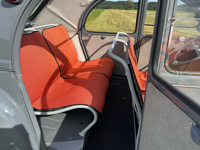 CITROEN 2 CV Ente 1959 Note 1 makellos... - Automóvel: foto 2 CITROEN 2 CV Ente 1959 Note 1 makellos... - Automóvel: foto 2