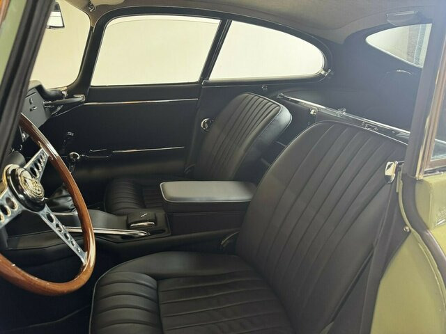 Automóvel JAGUAR E-Type 4.2 Litre Series 1.5 FHC makellos!...: foto 9