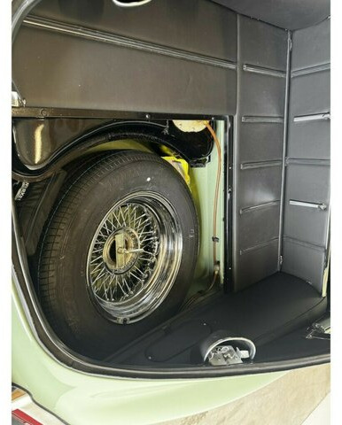 Automóvel JAGUAR E-Type 4.2 Litre Series 1.5 FHC makellos!...: foto 15