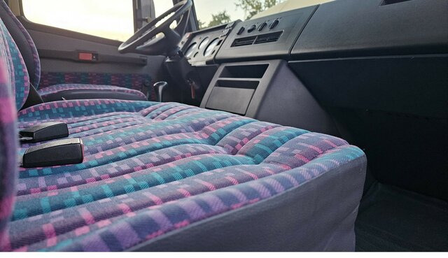 Campervan MERCEDES-BENZ 814 DA T2 Vario 4x4 Allrad...: foto 10 Campervan MERCEDES-BENZ 814 DA T2 Vario 4x4 Allrad...: foto 10