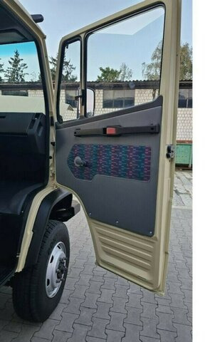 MERCEDES-BENZ 814 DA T2 Vario 4x4 Allrad... - Furgão caixa aberta: foto 5 MERCEDES-BENZ 814 DA T2 Vario 4x4 Allrad... - Furgão caixa aberta: foto 5