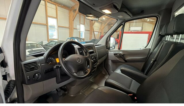 MERCEDES-BENZ Sprinter 316 CDI Pritsche 4x4 Allrad Plane... - Furgão caixa aberta: foto 4 MERCEDES-BENZ Sprinter 316 CDI Pritsche 4x4 Allrad Plane... - Furgão caixa aberta: foto 4