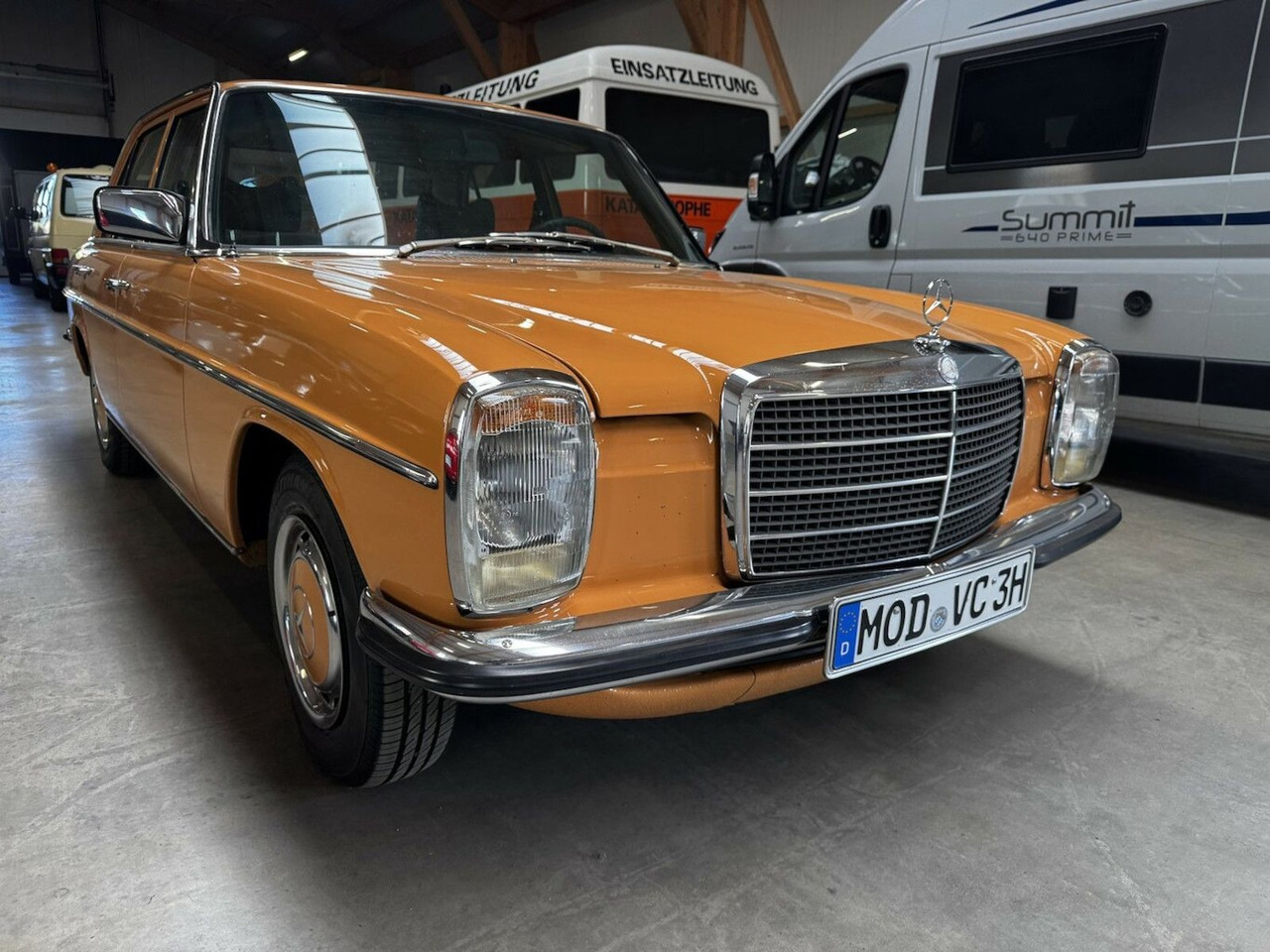 Mercedes-Benz 200 D/8 - Sedã: foto 3 Mercedes-Benz 200 D/8 - Sedã: foto 3