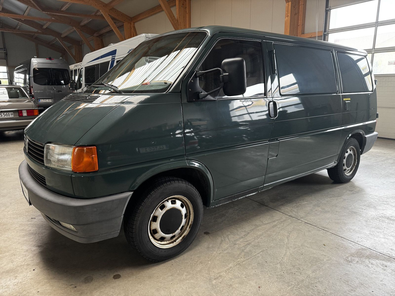Volkswagen T4 2.5 Syncro 1. Hand H-Kennzeichen - Automóvel: foto 3 Volkswagen T4 2.5 Syncro 1. Hand H-Kennzeichen - Automóvel: foto 3