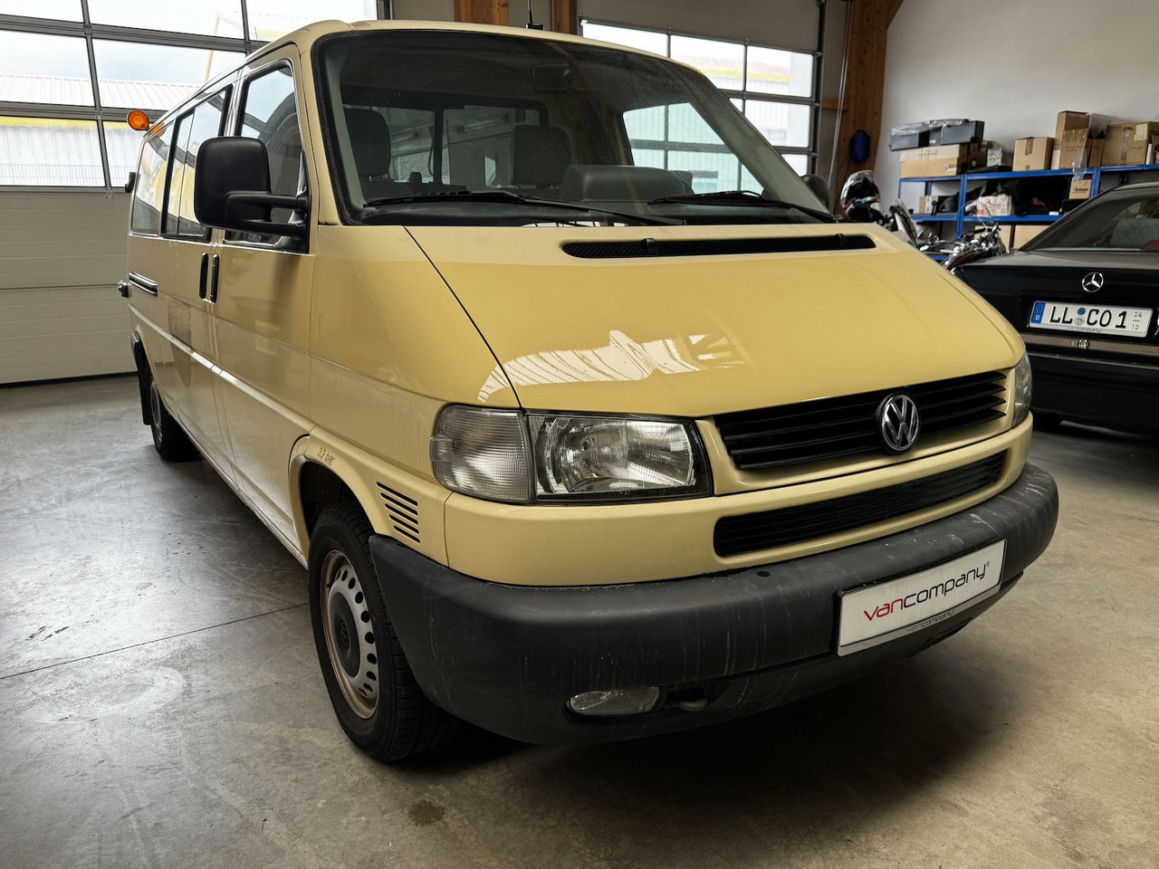 Volkswagen T4 2.5 TDI Syncro 4x4 lang 1. Hand! - Furgão: foto 3 Volkswagen T4 2.5 TDI Syncro 4x4 lang 1. Hand! - Furgão: foto 3