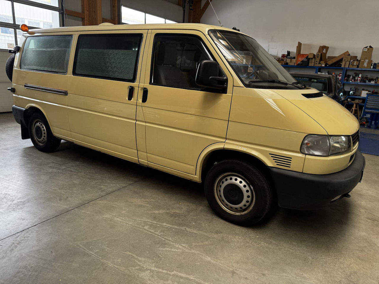 Volkswagen T4 2.5 TDI Syncro 4x4 lang 1. Hand! - Furgão de passageiros: foto 4 Volkswagen T4 2.5 TDI Syncro 4x4 lang 1. Hand! - Furgão de passageiros: foto 4