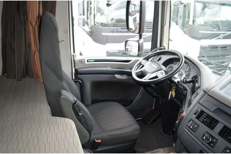 Fotografia de interior 1: Tractor DAF XF 480 SSC | Leasing