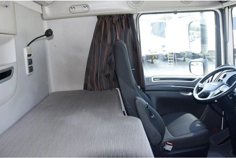 Fotografia de interior 3: Tractor DAF XF 480 SSC | Leasing