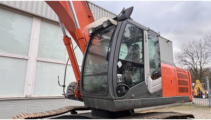 Escavadora de rastos Hitachi ZX 250 LC N-3: foto 18 Escavadora de rastos Hitachi ZX 250 LC N-3: foto 18