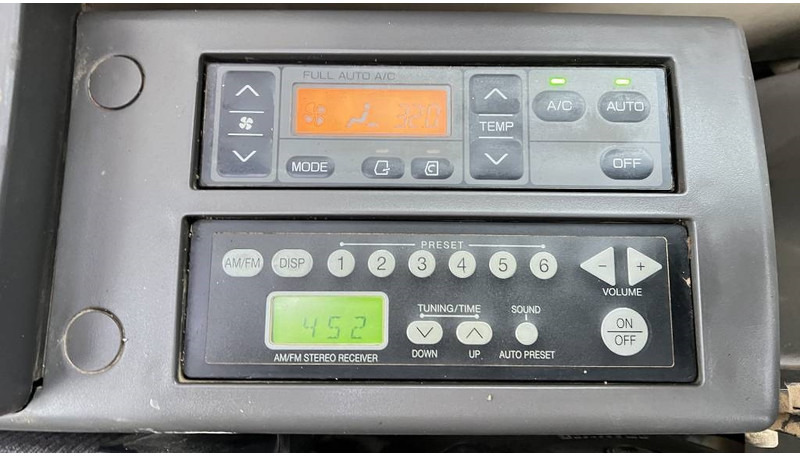 Escavadora de rastos Hitachi ZX 250 LC N-3: foto 12 Escavadora de rastos Hitachi ZX 250 LC N-3: foto 12