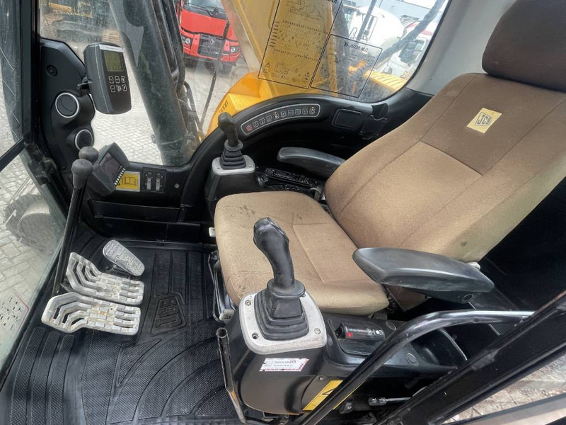 Escavadora de rastos JCB JS 220 N LC 2012 CE: foto 11