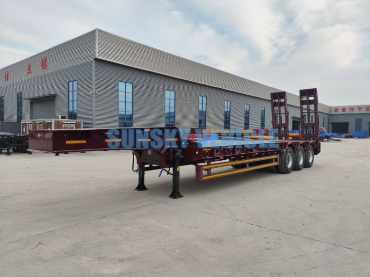 SUNSKY 30Ton lowbed trailer - Semireboque baixa: foto 5 SUNSKY 30Ton lowbed trailer - Semireboque baixa: foto 5