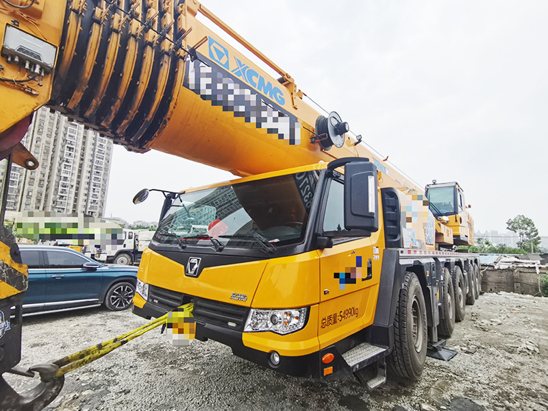 Xcmg 2024 used XCA130L8C_1 Hydraulic retraction all terrain crane - Máquina de construção: foto 3 Xcmg 2024 used XCA130L8C_1 Hydraulic retraction all terrain crane - Máquina de construção: foto 3