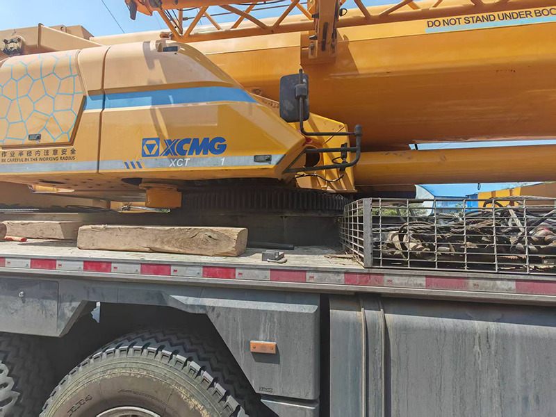 XCMG 2020 XCT80L6-I used 80ton crane truck hydraulic price - Guindaste móvel: foto 4 XCMG 2020 XCT80L6-I used 80ton crane truck hydraulic price - Guindaste móvel: foto 4