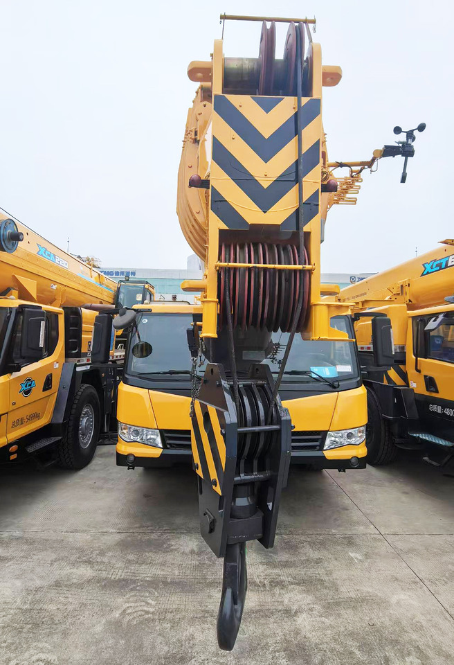 XCMG Official 130 ton Used Mobile Crane XCT130_1 Hydraulic Crane Price List - Guindaste móvel: foto 1 XCMG Official 130 ton Used Mobile Crane XCT130_1 Hydraulic Crane Price List - Guindaste móvel: foto 1