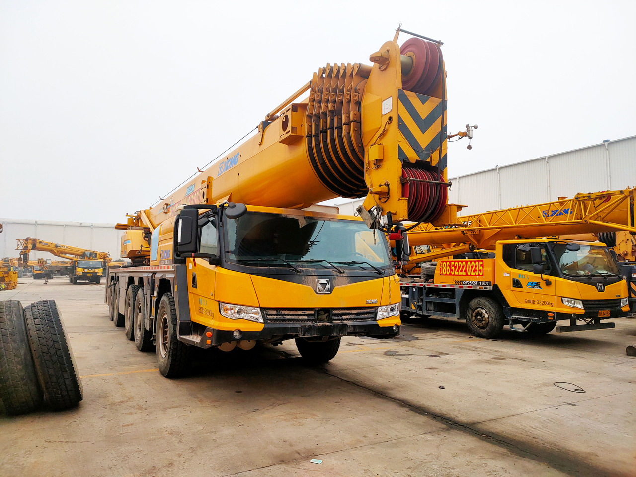 XCMG Official 130t Second Hand All Terrain Mobile Crane XCA130L8C Hydraulic Arm Crane Price List - Grua todo o terreno: foto 2 XCMG Official 130t Second Hand All Terrain Mobile Crane XCA130L8C Hydraulic Arm Crane Price List - Grua todo o terreno: foto 2