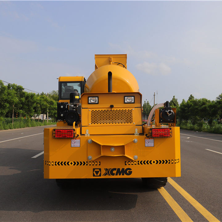 Caminhão betoneira nuevo XCMG Official 2.6m3 Mini Diesel Self Loading Concrete Mixer: foto 6
