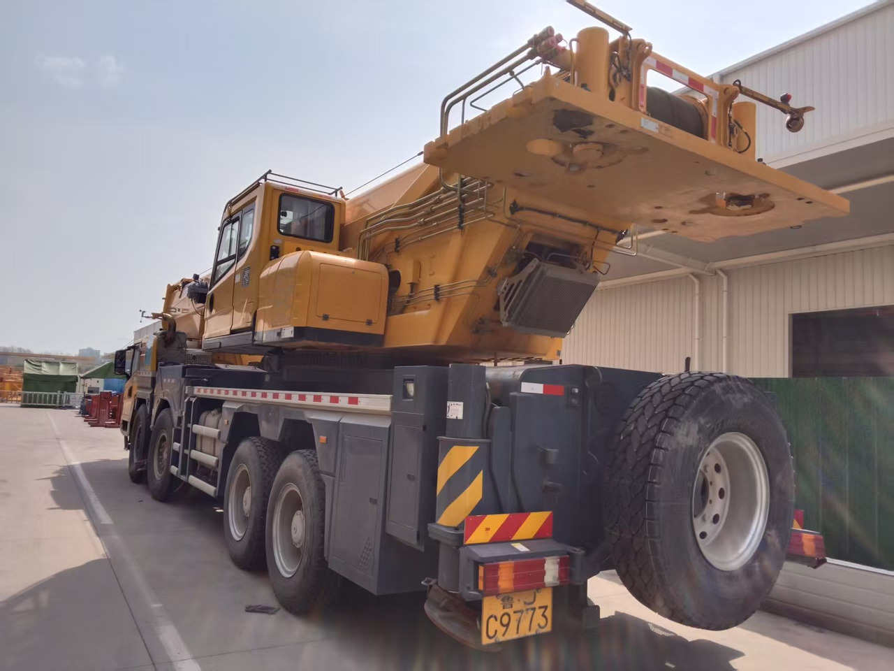 XCMG Official 95 Ton Used boom Truck Crane XCT95L7 Mobile Crane Machine - Guindaste móvel: foto 3 XCMG Official 95 Ton Used boom Truck Crane XCT95L7 Mobile Crane Machine - Guindaste móvel: foto 3