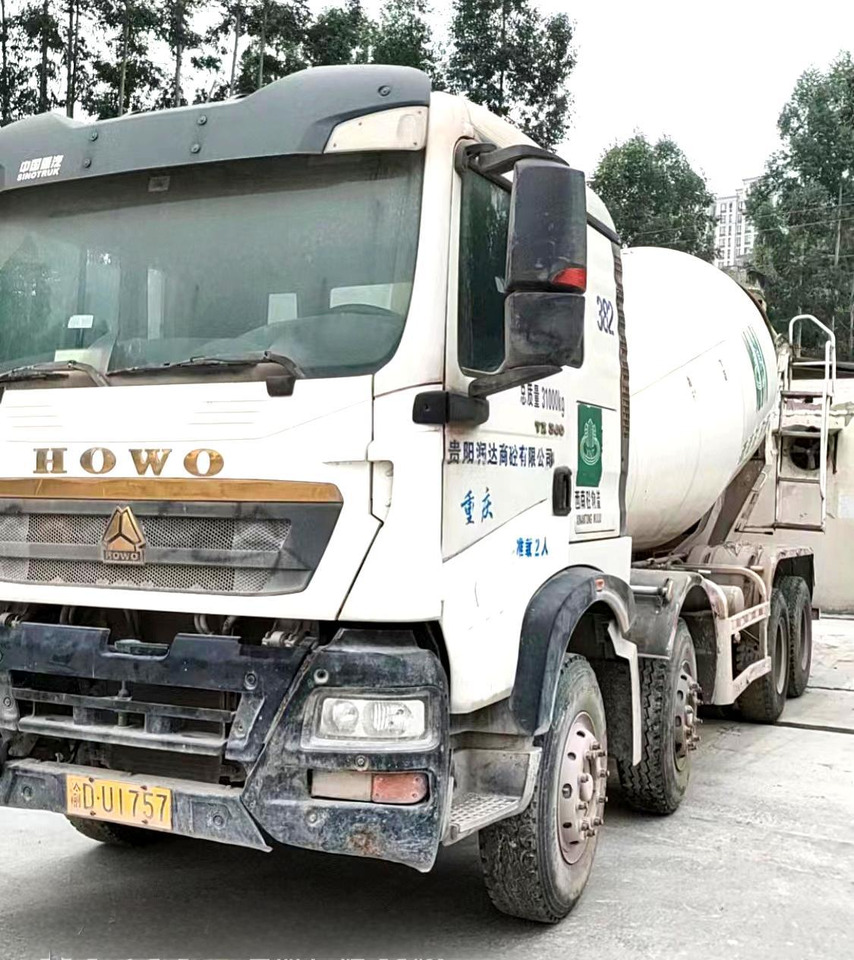 XCMG Official G4804B 12cubic Used Hydraulic Diesel Concrete Mixer Truck Second Hand Cement Mixers Sale - Caminhão betoneira: foto 2 XCMG Official G4804B 12cubic Used Hydraulic Diesel Concrete Mixer Truck Second Hand Cement Mixers Sale - Caminhão betoneira: foto 2