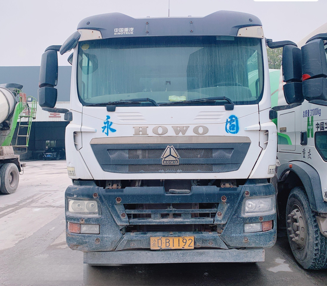 XCMG Official G4806E HOWO Cement Concrete Mixer Used 12 Cubic Meters Concrete Mixer Cement Truck - Caminhão betoneira: foto 2 XCMG Official G4806E HOWO Cement Concrete Mixer Used 12 Cubic Meters Concrete Mixer Cement Truck - Caminhão betoneira: foto 2