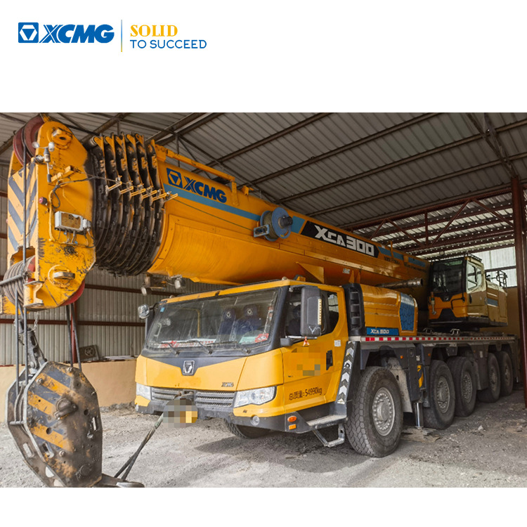 XCMG Official Second Hand 220 Ton Mobile Crane XCA220 Lifting All Terrain Crane Cheap Price - Grua todo o terreno: foto 1 XCMG Official Second Hand 220 Ton Mobile Crane XCA220 Lifting All Terrain Crane Cheap Price - Grua todo o terreno: foto 1