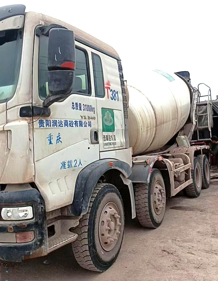 XCMG Official Second Hand Diesel Cement Mixer G4804B 12m³ Truck-mounted Concrete Mixer Truck Price - Caminhão betoneira: foto 2 XCMG Official Second Hand Diesel Cement Mixer G4804B 12m³ Truck-mounted Concrete Mixer Truck Price - Caminhão betoneira: foto 2