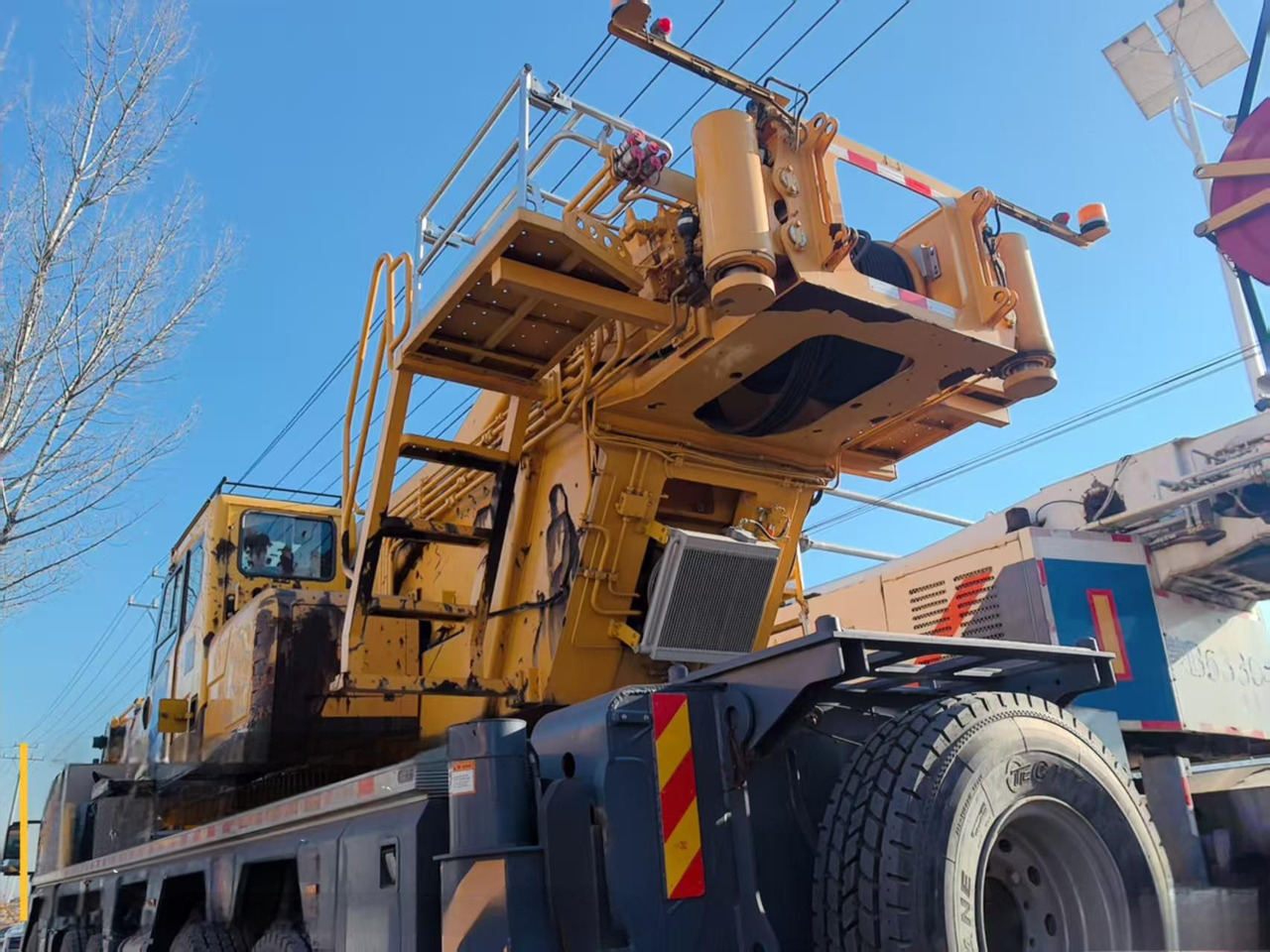 XCMG Official Second Hand Pickup Truck Crane XCA130L8C 130Ton Used All Terrain Cranes Hot Sale - Grua todo o terreno: foto 3 XCMG Official Second Hand Pickup Truck Crane XCA130L8C 130Ton Used All Terrain Cranes Hot Sale - Grua todo o terreno: foto 3
