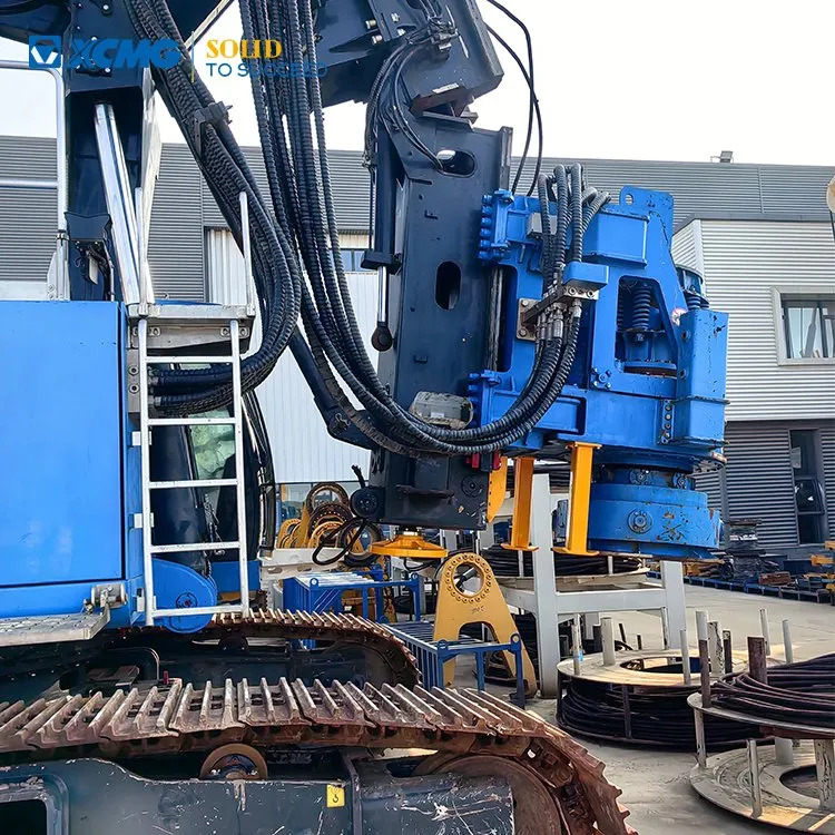 XCMG Official Second Hand XR240E 80m Rotary Drilling Rig Machine Hot Sale - Máquina de perfuração: foto 1 XCMG Official Second Hand XR240E 80m Rotary Drilling Rig Machine Hot Sale - Máquina de perfuração: foto 1