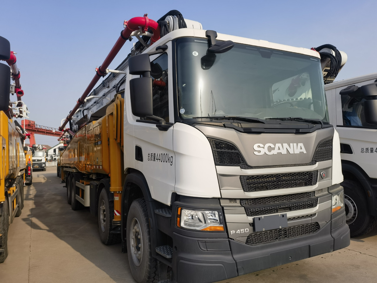 XCMG Official Used Diesel Concrete Pump 62m HB62V Truck-mounted Concrete Pump Hot Sale - Autobomba de betão: foto 2 XCMG Official Used Diesel Concrete Pump 62m HB62V Truck-mounted Concrete Pump Hot Sale - Autobomba de betão: foto 2