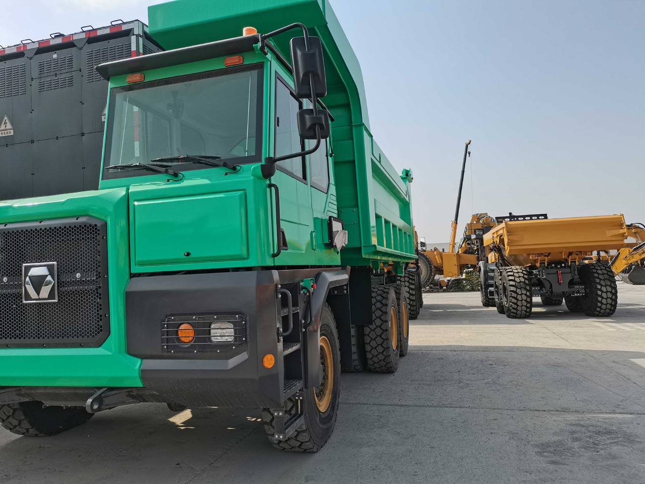 XCMG Official Used Dump Trucks 6x4 XDR80TE 72 Ton China Tipper Trucks For Sale - Dumper: foto 2 XCMG Official Used Dump Trucks 6x4 XDR80TE 72 Ton China Tipper Trucks For Sale - Dumper: foto 2