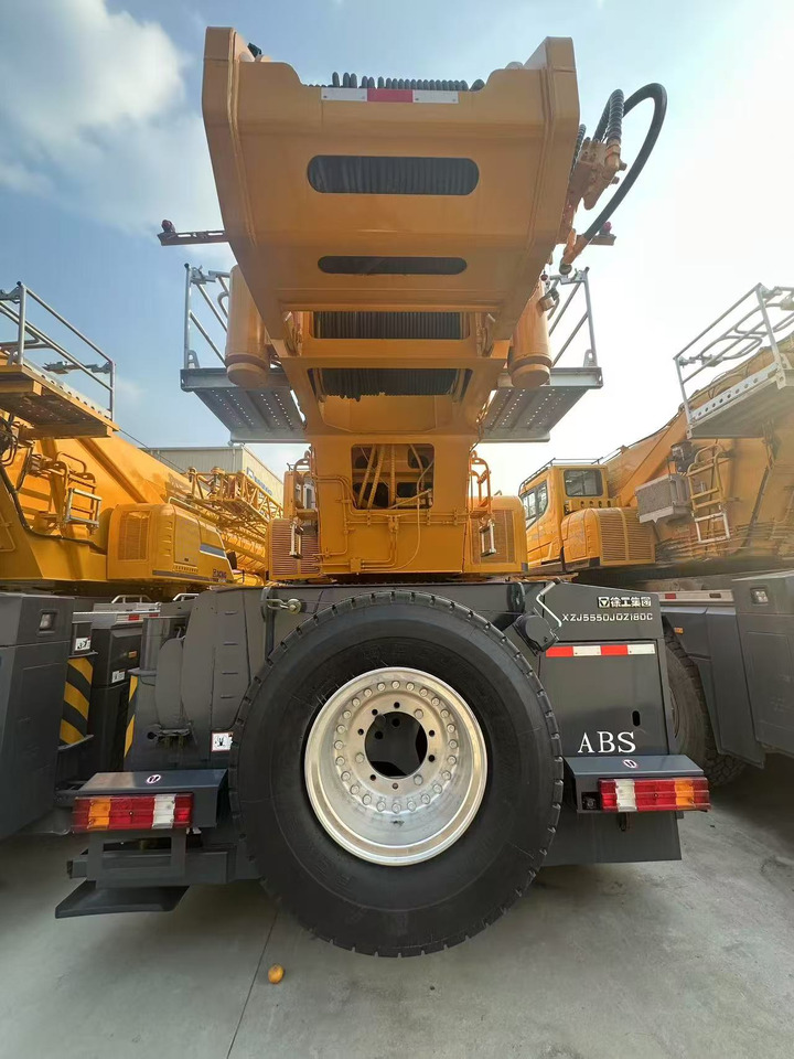 XCMG Official Used Mobile Hydraulic Truck Cranes XCA180L8C All Terrain Cranes Price - Grua todo o terreno: foto 5 XCMG Official Used Mobile Hydraulic Truck Cranes XCA180L8C All Terrain Cranes Price - Grua todo o terreno: foto 5