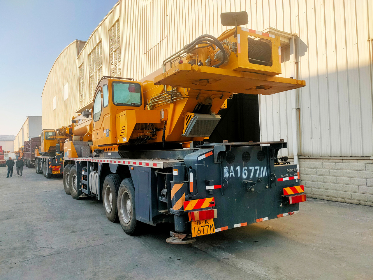 XCMG Official Used Mobile Truck Crane QY80K5D 85 Ton Mobile Hydraulic Crane Price - Guindaste móvel: foto 4 XCMG Official Used Mobile Truck Crane QY80K5D 85 Ton Mobile Hydraulic Crane Price - Guindaste móvel: foto 4