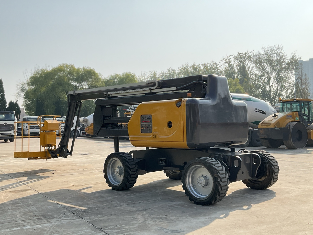 XCMG Official Used Self Propelled Boom Lift GTBZ18 18m Cherry Picker Price List - Plataforma articulada: foto 3 XCMG Official Used Self Propelled Boom Lift GTBZ18 18m Cherry Picker Price List - Plataforma articulada: foto 3