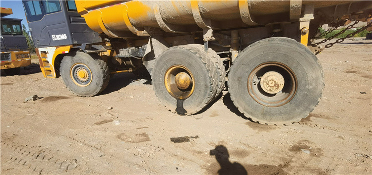 XCMG Official Xdm80 70 Ton Second Hand Used Mining Dump Truck in Good Condition - Caminhão fora de estrada: foto 4 XCMG Official Xdm80 70 Ton Second Hand Used Mining Dump Truck in Good Condition - Caminhão fora de estrada: foto 4