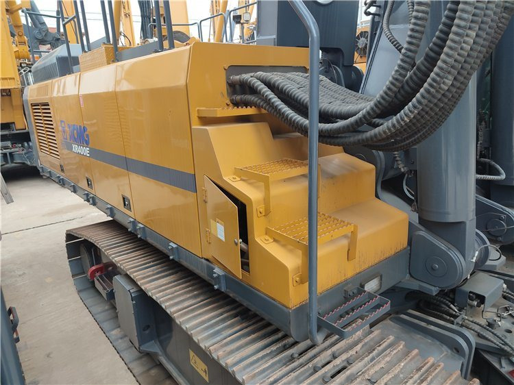 XCMG Official Xe400e Second Hand Hydraulic Rotary Piling Rig Used Rotary Table Drilling Rig - Bate estaca: foto 4 XCMG Official Xe400e Second Hand Hydraulic Rotary Piling Rig Used Rotary Table Drilling Rig - Bate estaca: foto 4