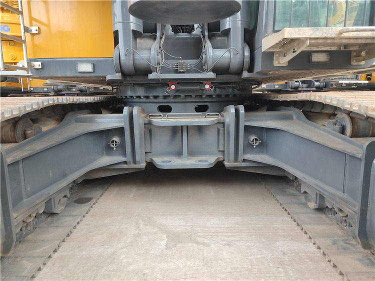 XCMG Official Xr360e Used Track Drilling Machine Used Rotary Drilling Rig Price - Máquina de perfuração: foto 4 XCMG Official Xr360e Used Track Drilling Machine Used Rotary Drilling Rig Price - Máquina de perfuração: foto 4